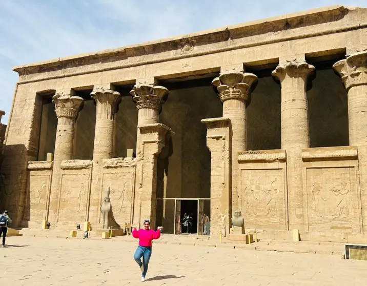 Private  Best Day Tour To Aswan Abu Simbel Temple .